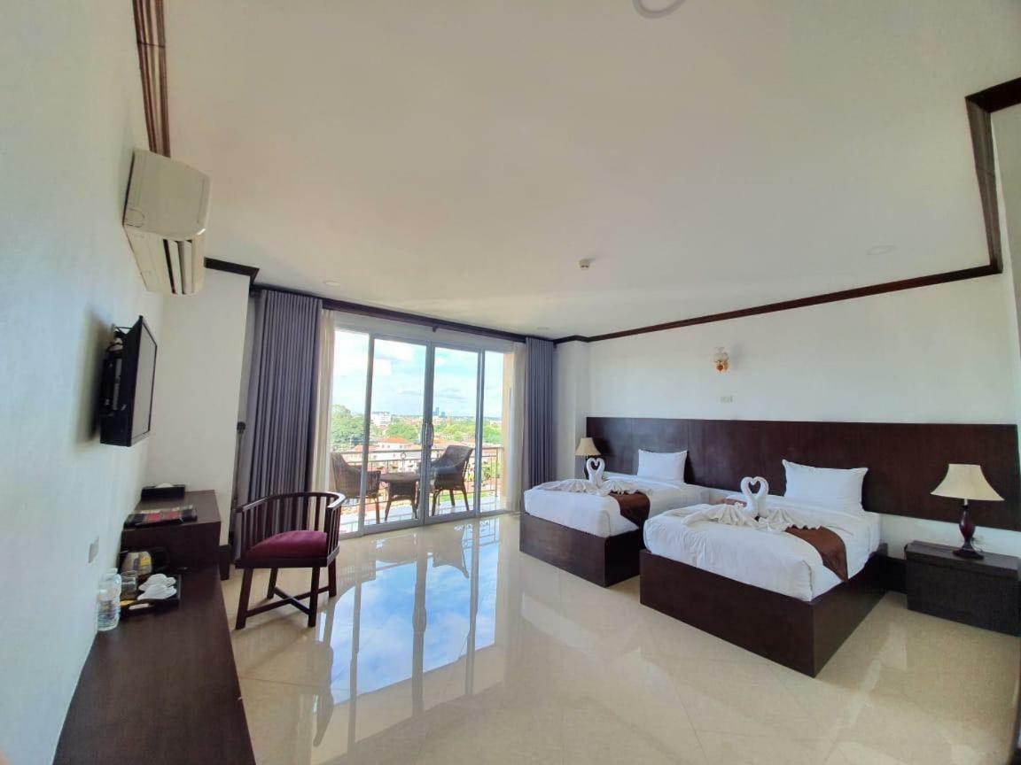 Continental Plaza Vientiane Hotel Ban Nongdouang Exterior photo